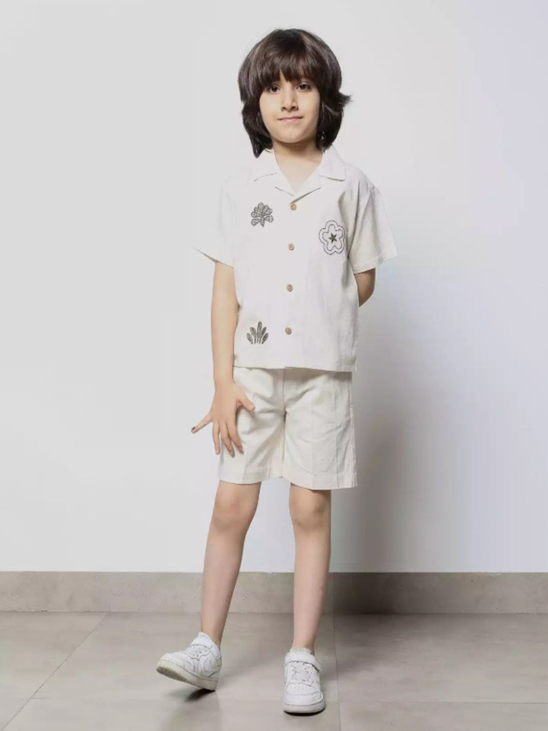aon fashion Boys Embroidered Pure Cotton Shirt With Shorts