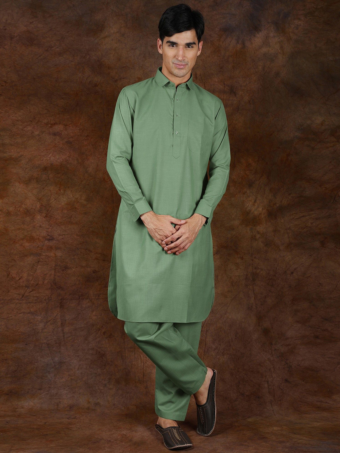 Exotic India Men Pure Cotton Pathani Kurta with Pyjama with Front Pocket