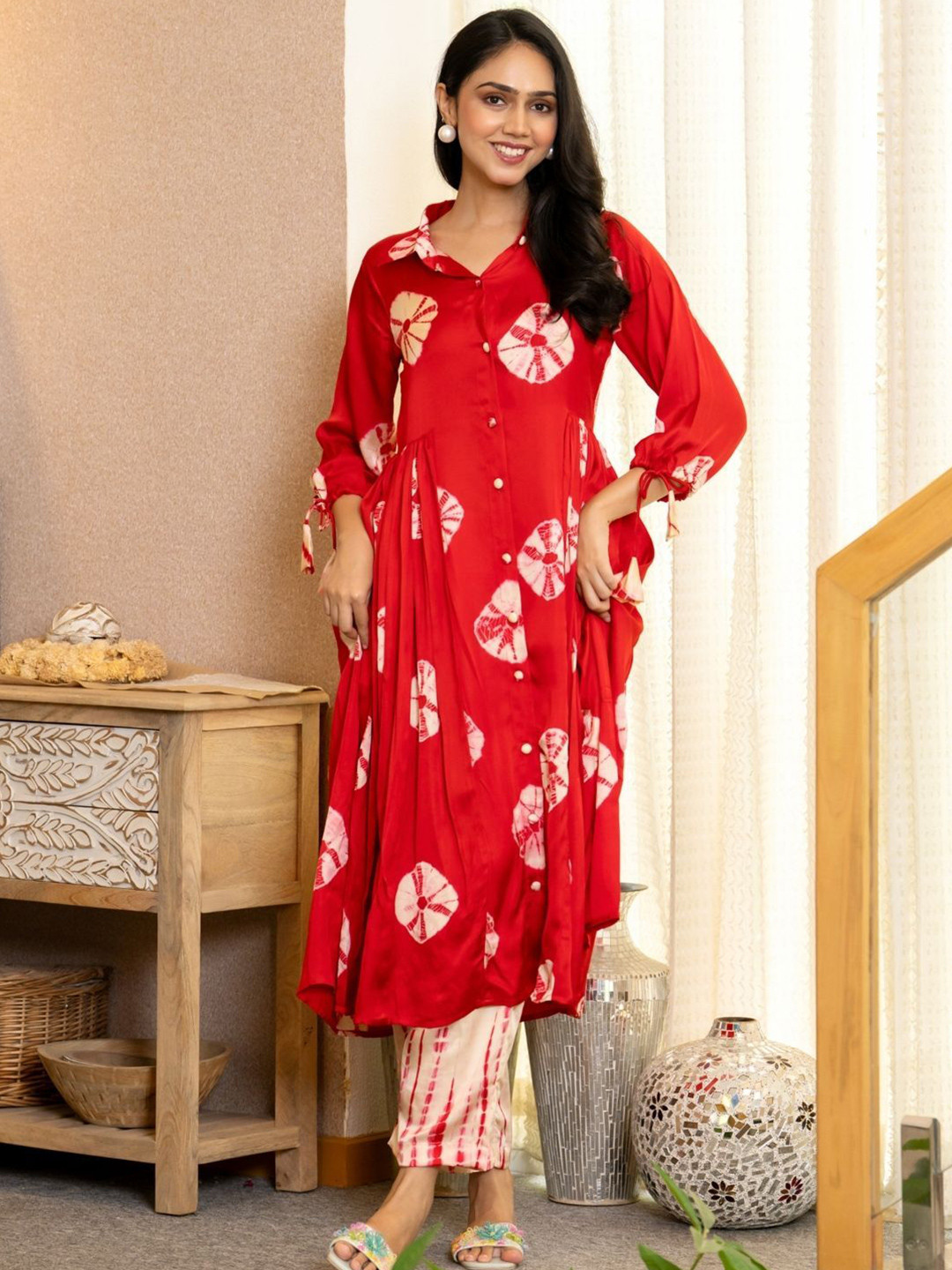 HOUSE OF JAMOTI Cherry Bloom Tie & Dye Printed A Line Kurta With Trousers
