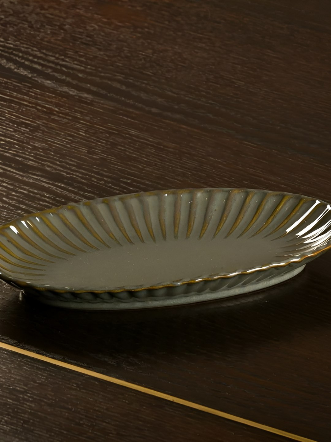 SITARRA LIVING Sea Green Ceramic Serving Tray