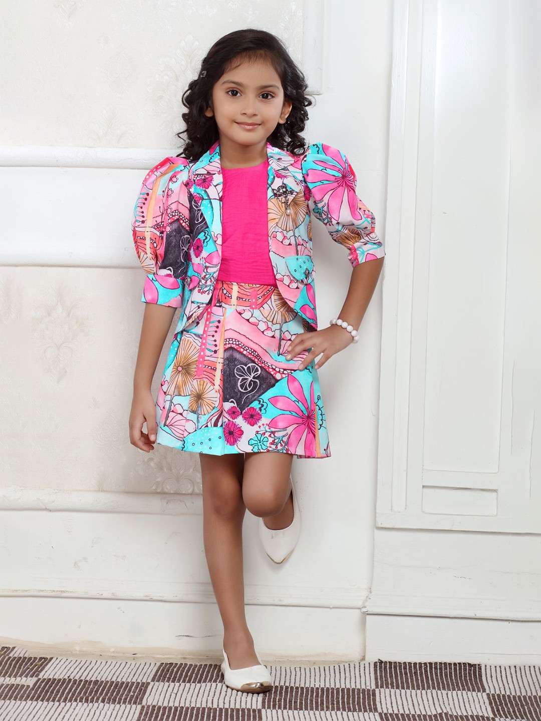 Lei-Chie Girls Printed Linen Coat With Skirt