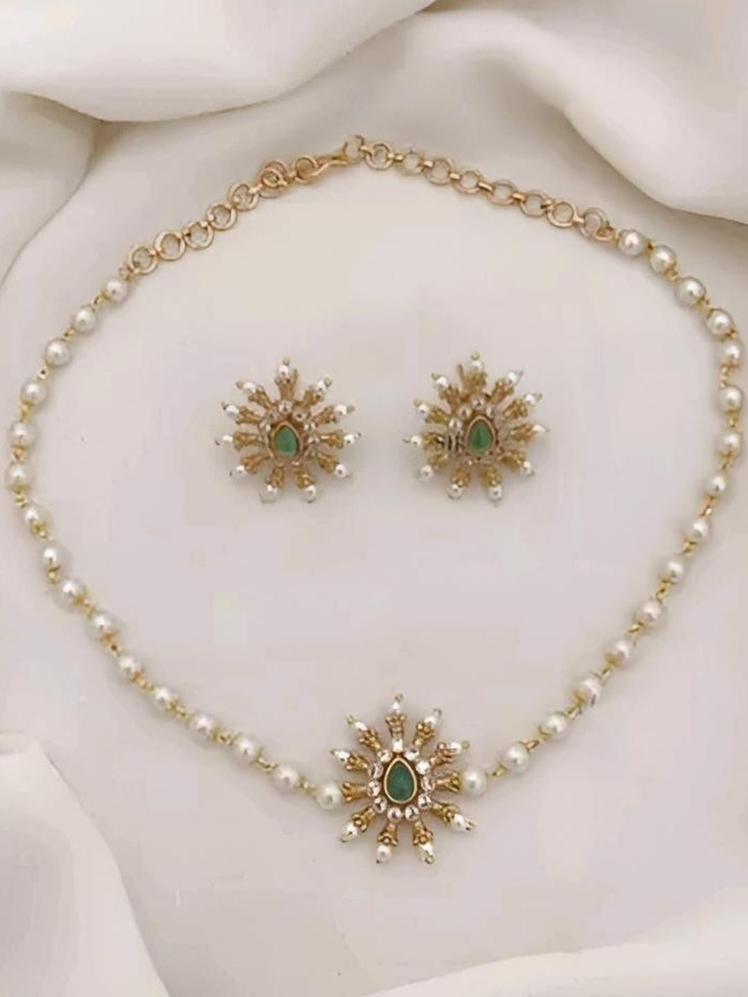 UNNATI JEWEL White Brass Jewellery Set