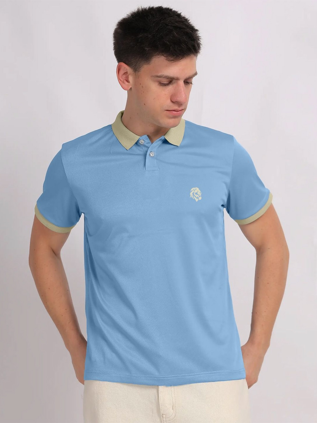 Leotude Polo Collar Regular Fit T-shirt
