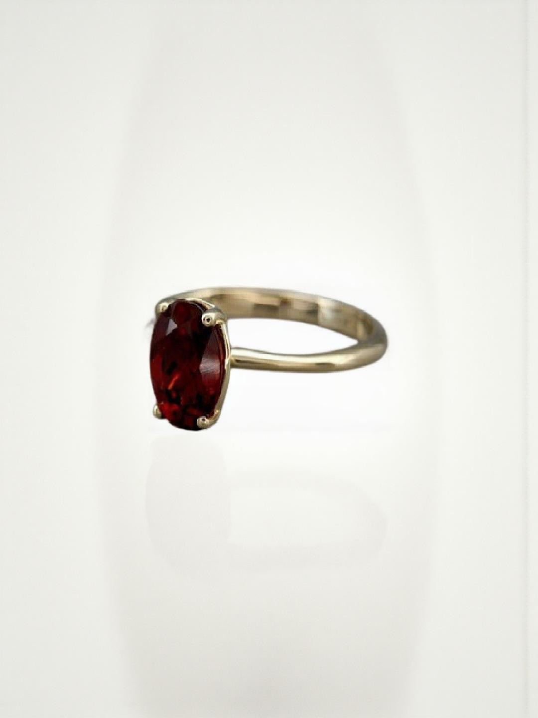GenZcomplex Red Stone Finger Ring