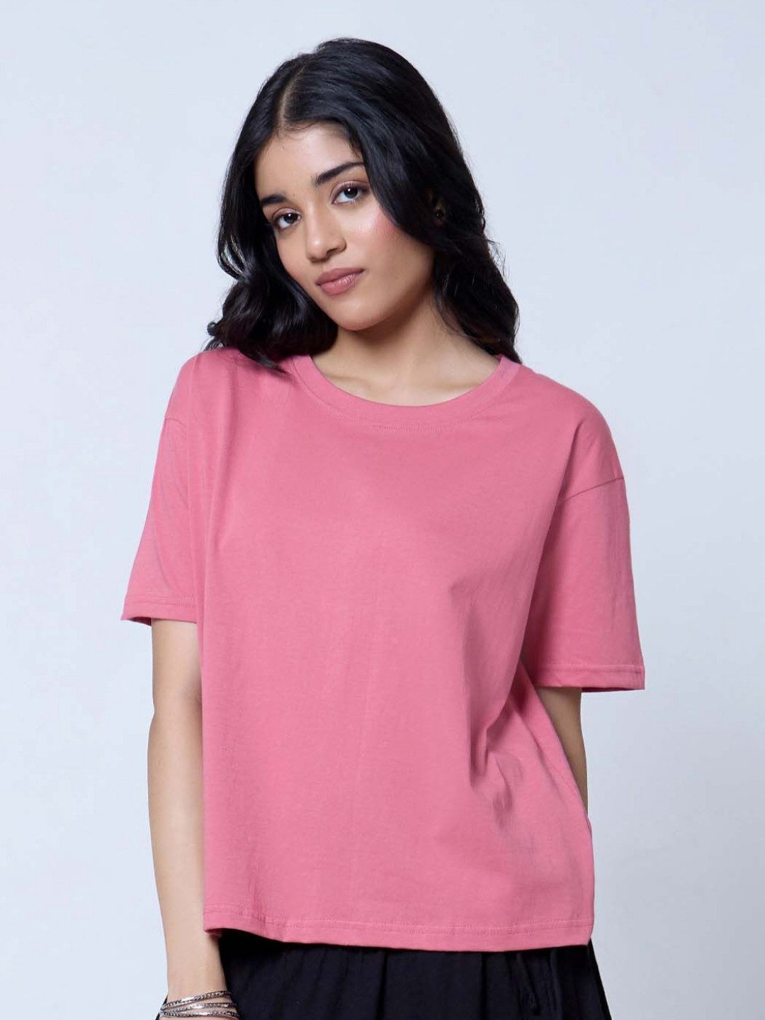 DKY Round Neck Drop-Shoulder Sleeves Cotton Boxy T-shirt