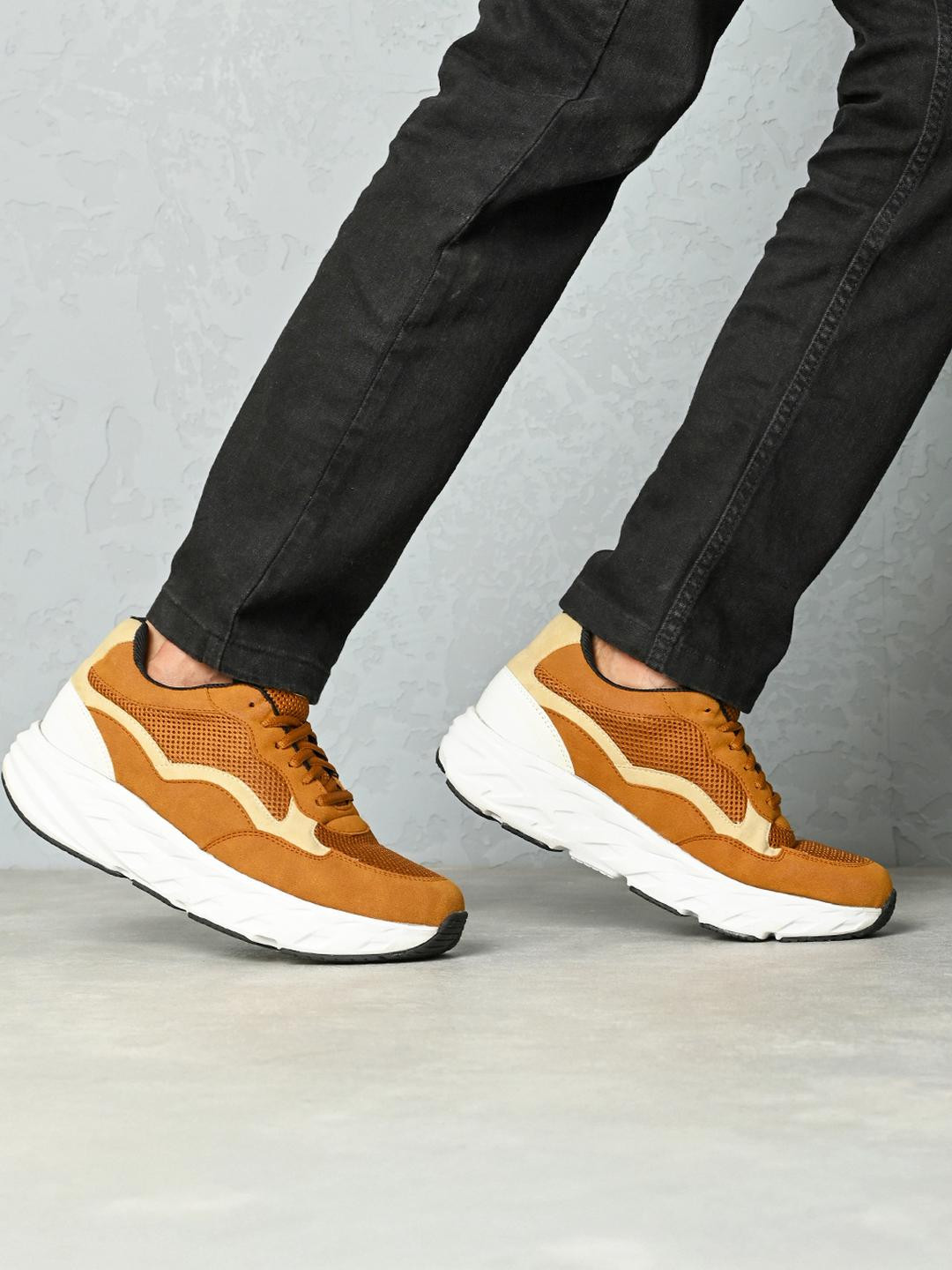 kadak collection Men Textured Training or Gym Sports Shoes