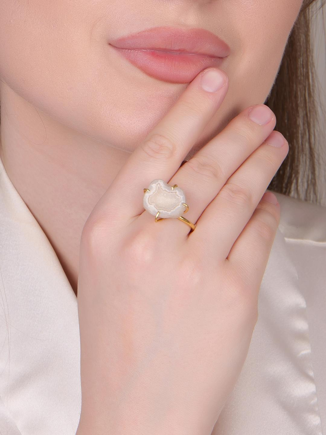 Dua Grey Brass Gold-Plated Finger Ring