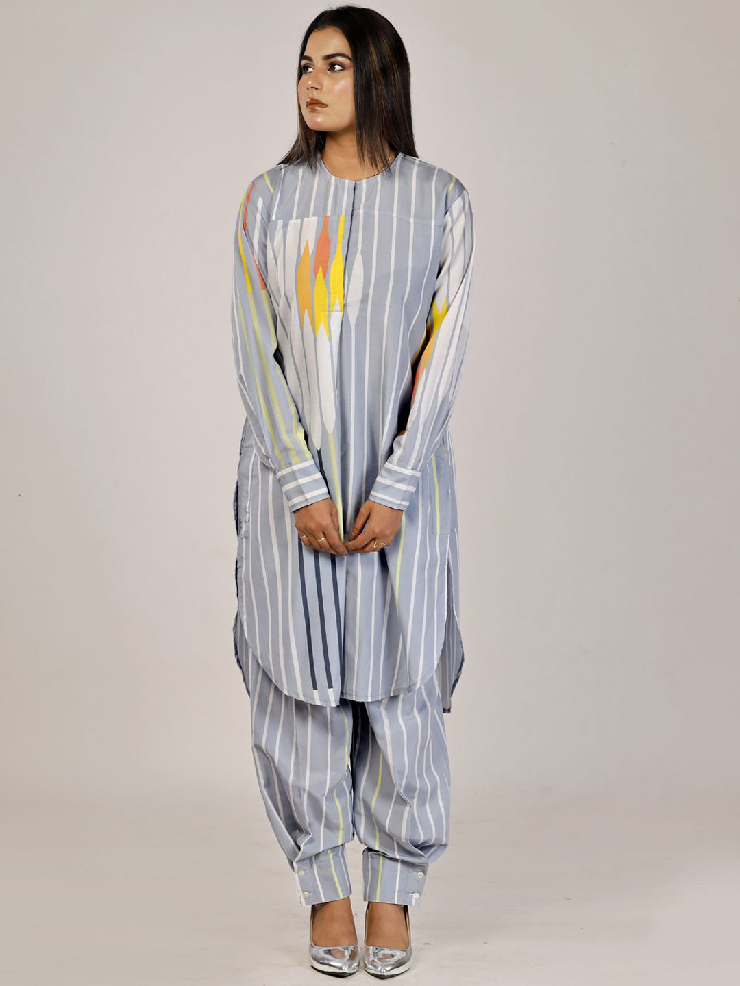 Bunosilo Lines In Bloom Striped Round Neck Basic long Tunic With Fleet Pant Co-Ords