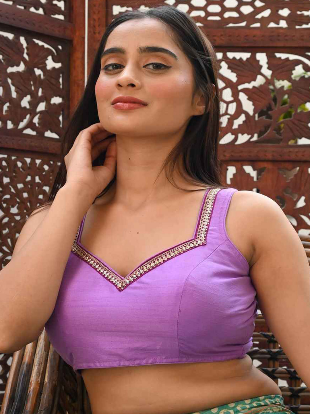 Amodini Designer Studio Raw Silk Sweetheart Neck Padded Saree Blouse