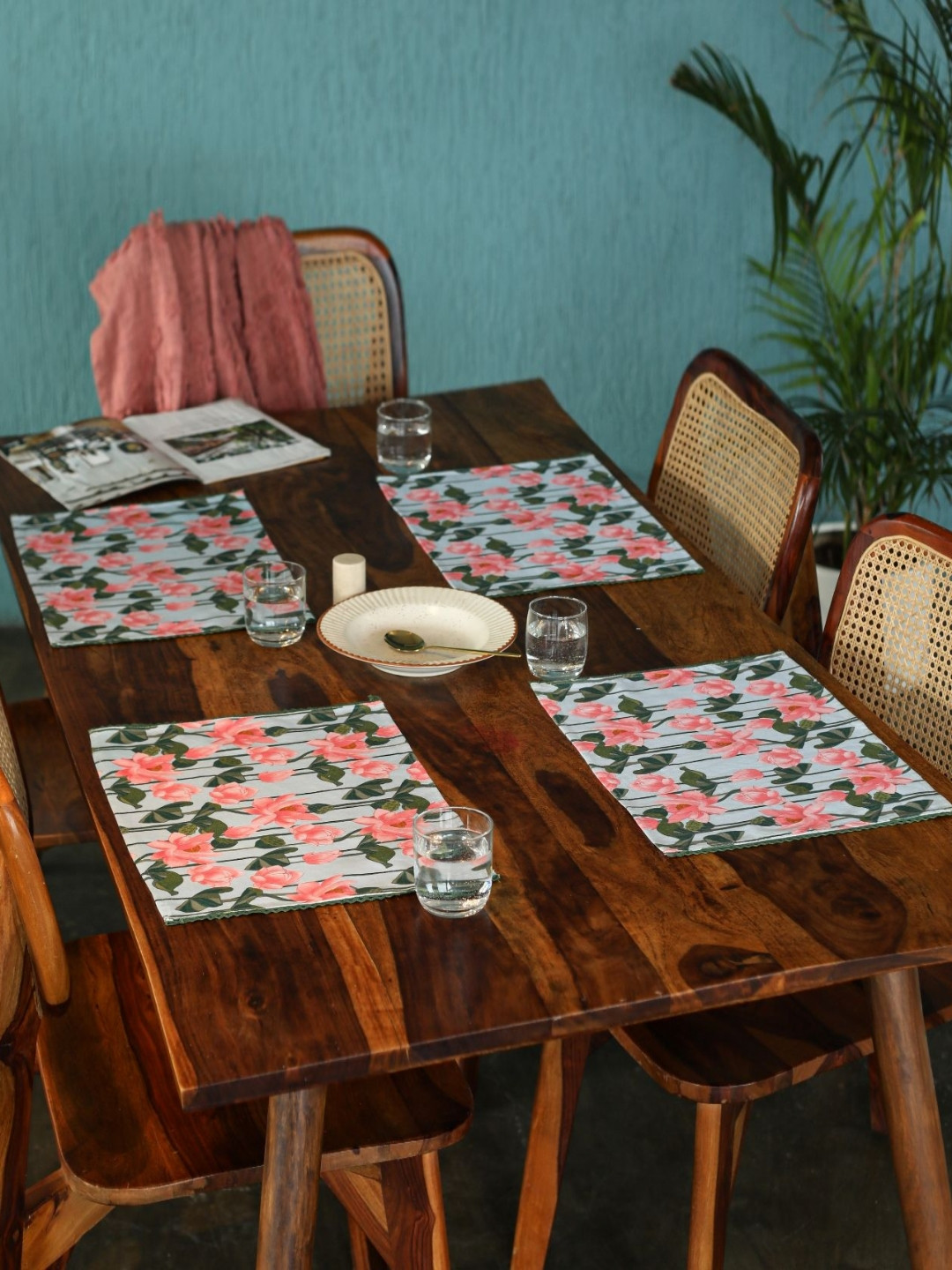 Abolee Homes 4-Pcs Pink & Green Lotus Printed TablePlacemat