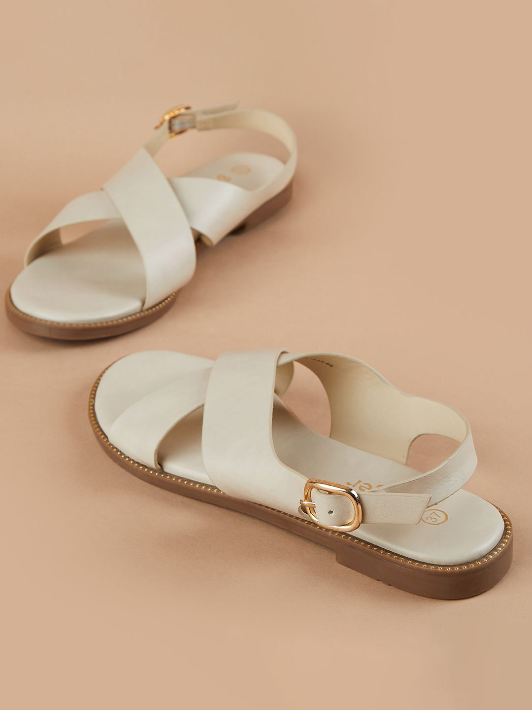 Ginger by Lifestyle Women Criss-Cross Open Toe Flats