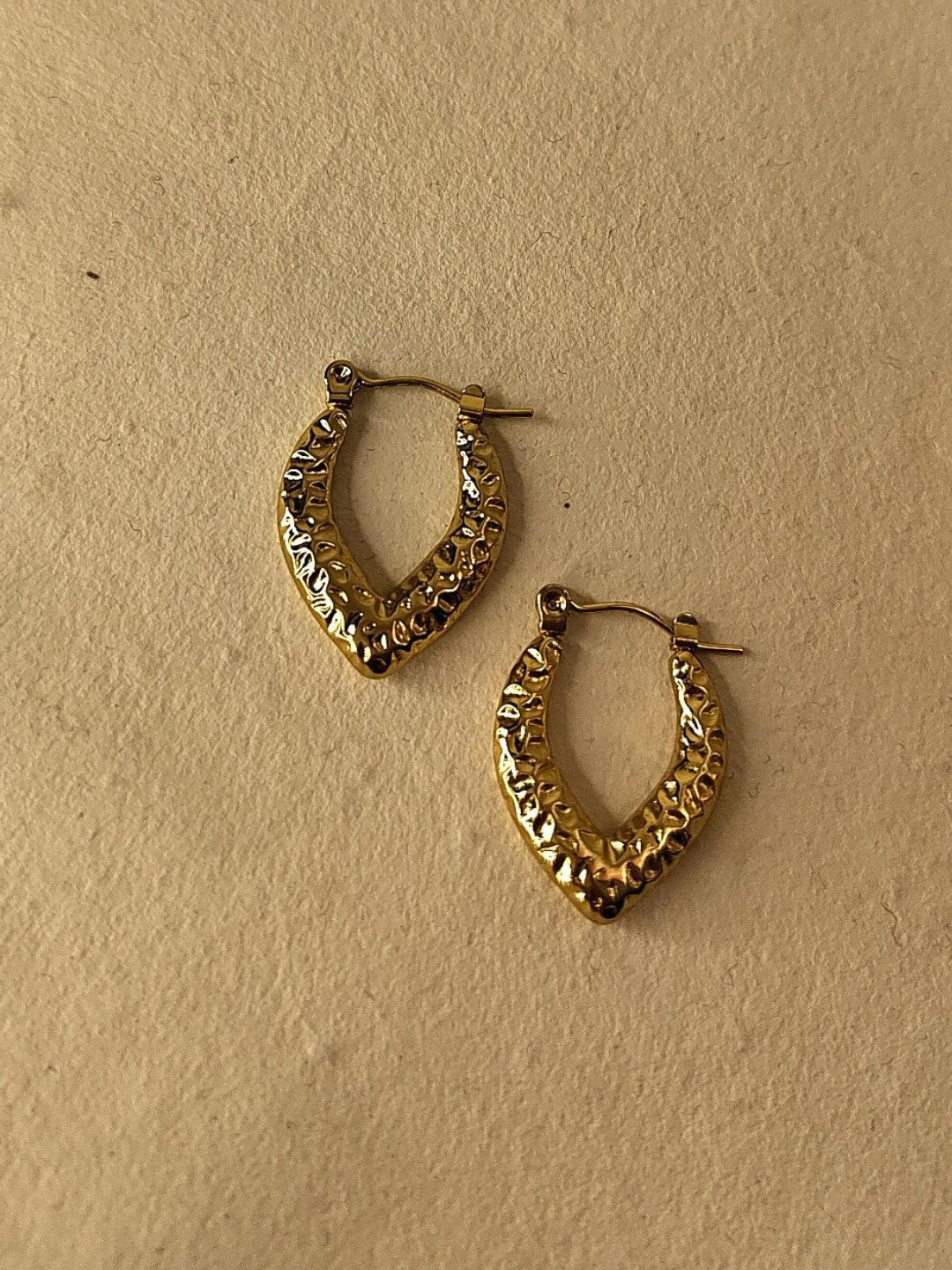 RaasRani Women Stainless Steel Gold-Plated Teardrop Shaped Hoop Earrings