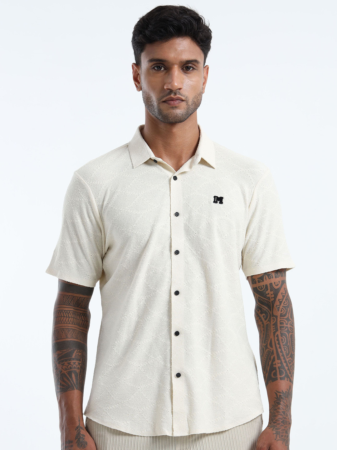 Mystery Of Fashion Classic Textured Spread Collar Short Sleeves Cotton Opaque Shirt