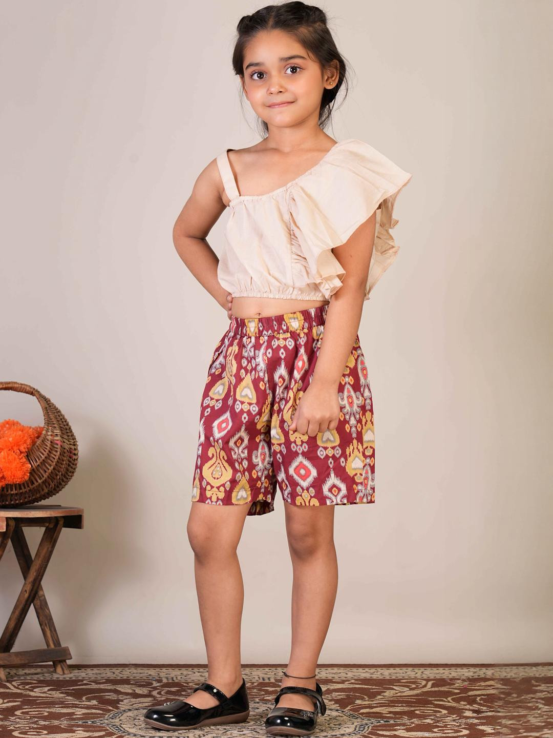 FabJunior Girls Solid Pure Cotton Crop Top & Shorts