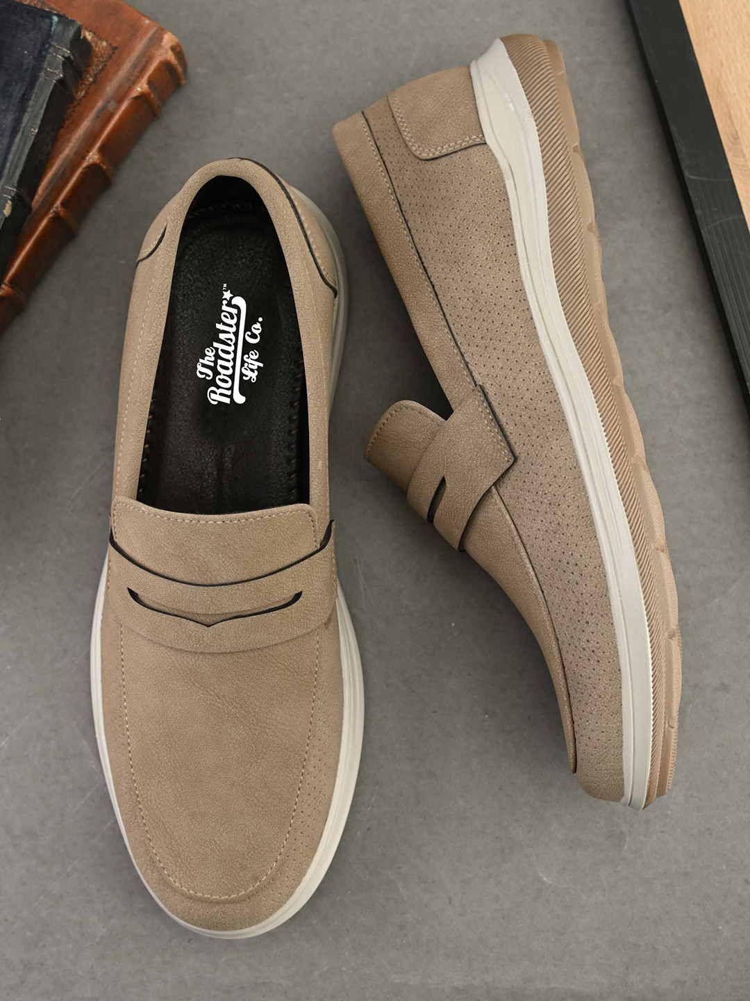 The Roadster Lifestyle Co. Men Leather Antibacterial Flexible Penny Slip-On Sneakers