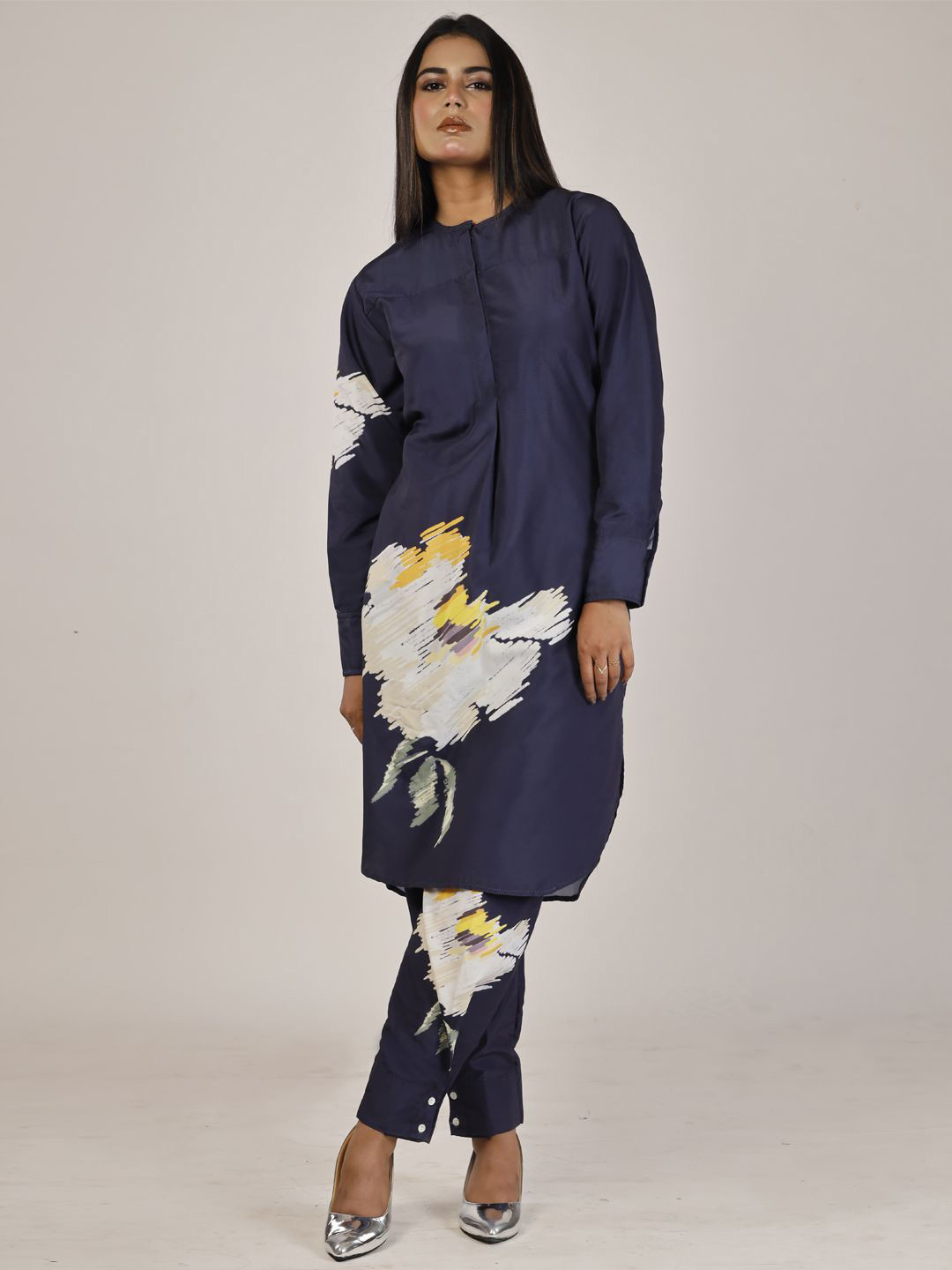 Bunosilo Printed Round Neck Basic long Tunic With Fleet Pant Co-Ords