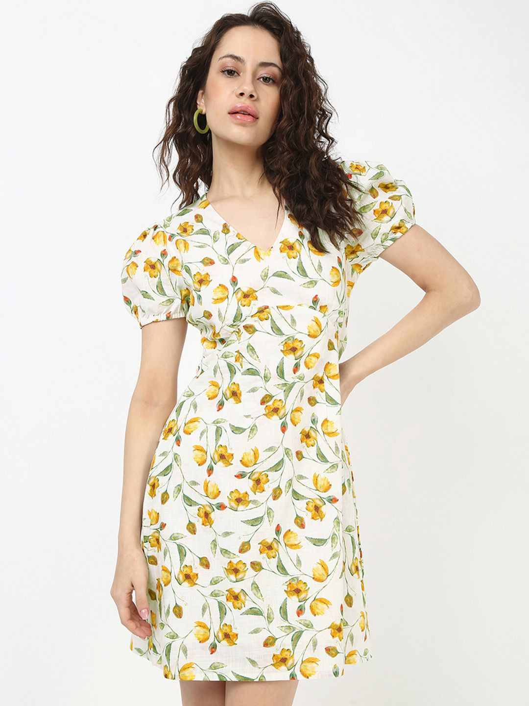 Bewakoof Women White All Over Floral Printed Mini Dress