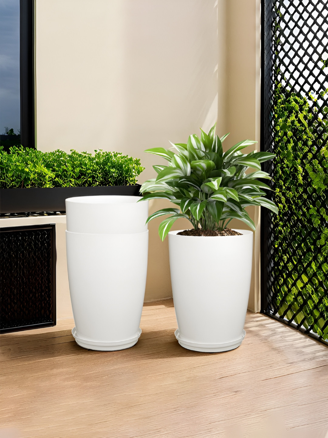 RUBOXA Plain Tower White 3-Pcs UV-ProtectedPlanters With Plate