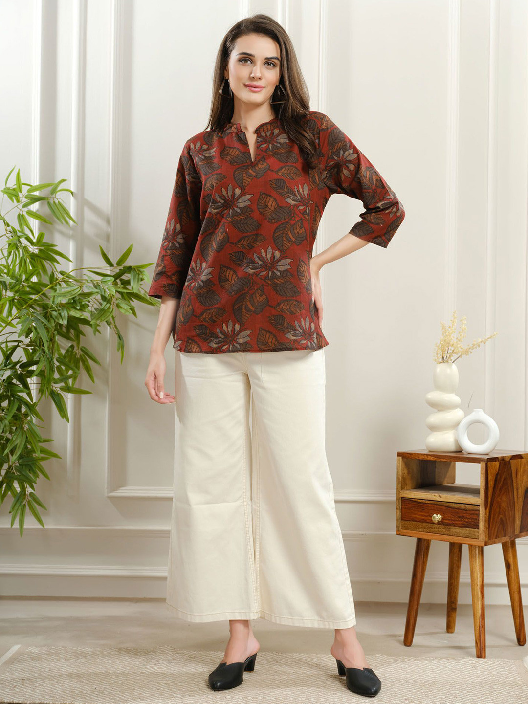 NIGHT FLOSS Women Mandarin Collar Pure Cotton Straight Kurti