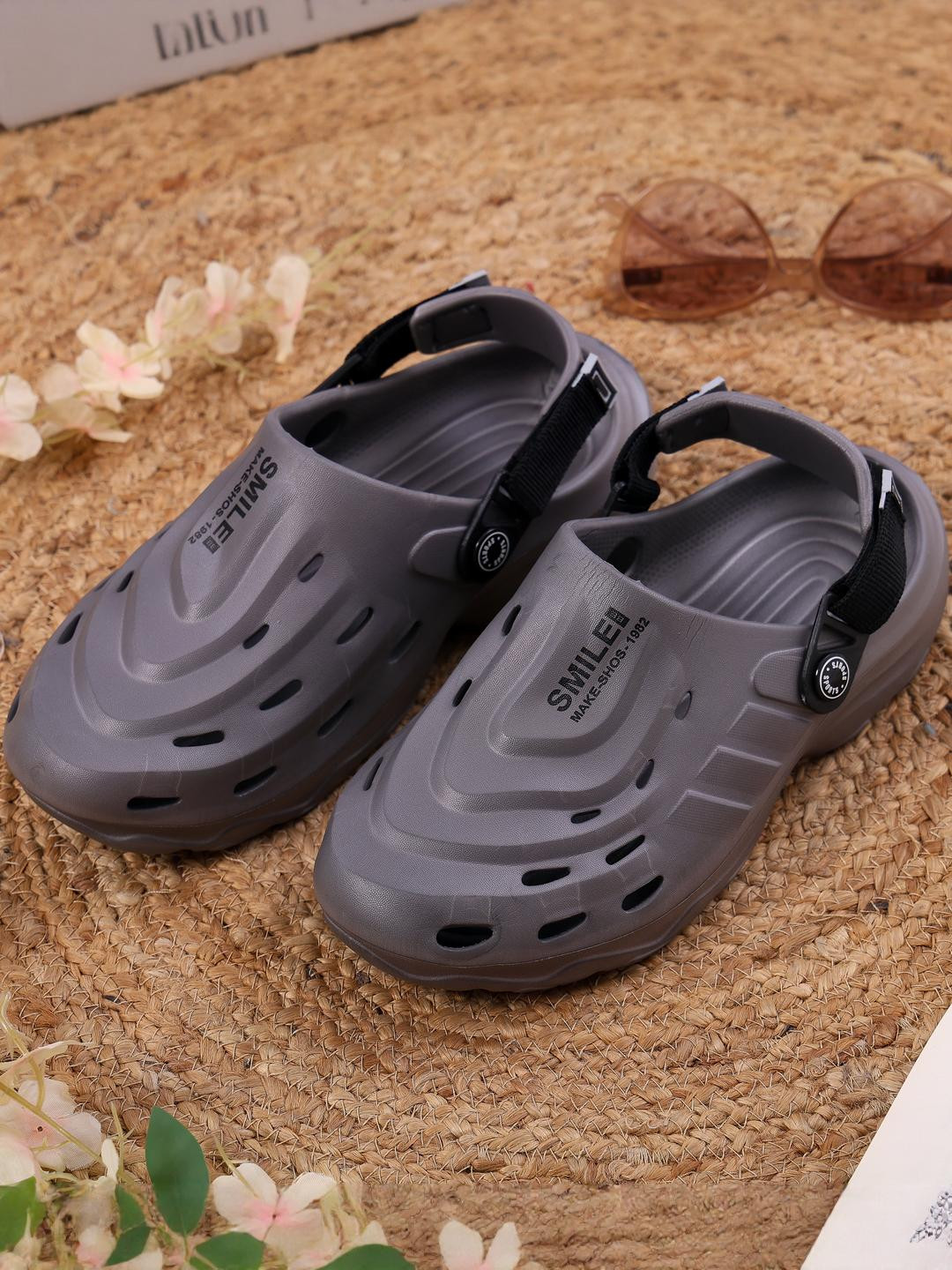 Style Height Men Clogs Sandals
