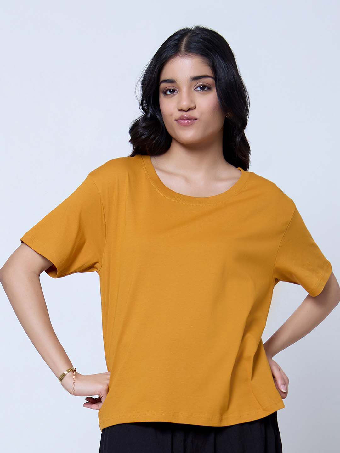 DKY Round Neck Drop-Shoulder Sleeves Boxy Cotton T-shirt