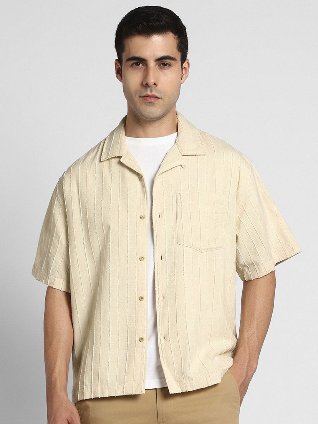 AMERICAN EAGLE OUTFITTERS Textured Spread Collar Casual Shirt