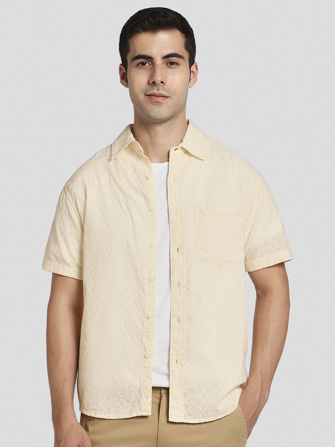 AMERICAN EAGLE OUTFITTERS Textured Spread Collar Cotton Casual Shirt
