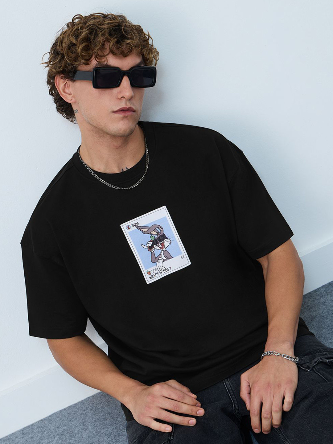 The Souled Store Men Graphic Printed Round Neck Cotton Oversized Bugs Bunny T-shirt