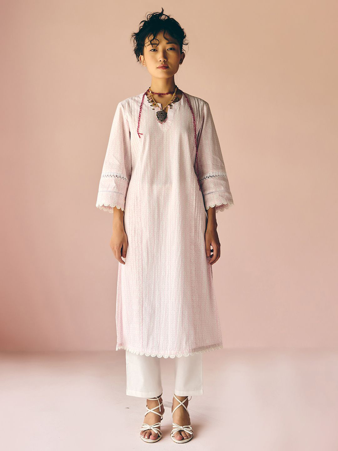 Prakriti Jaipur Women Lavender Lace Poplin Kurta