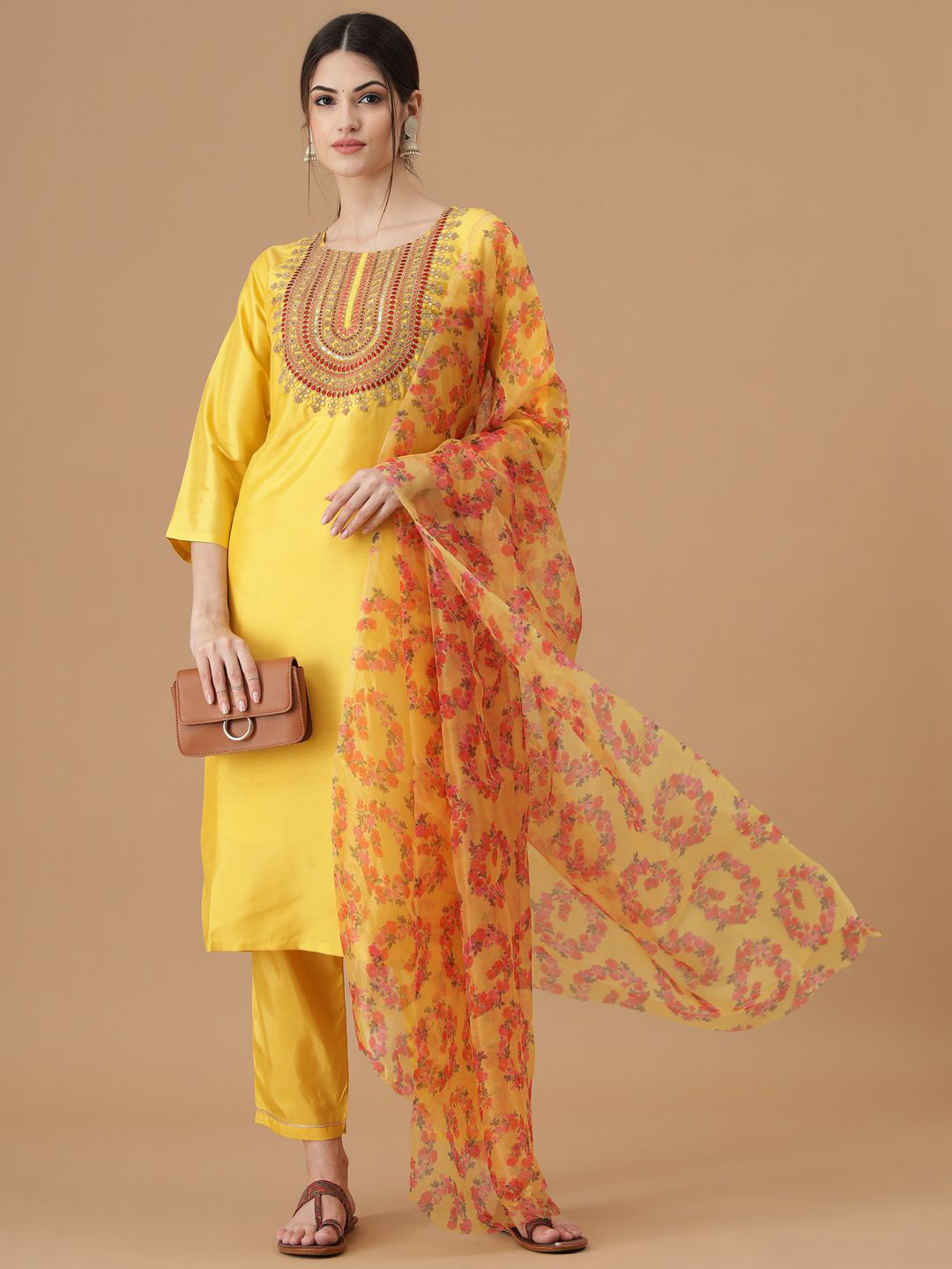 VredeVogel Women Floral Embroidered Kurta with Trousers & Dupatta