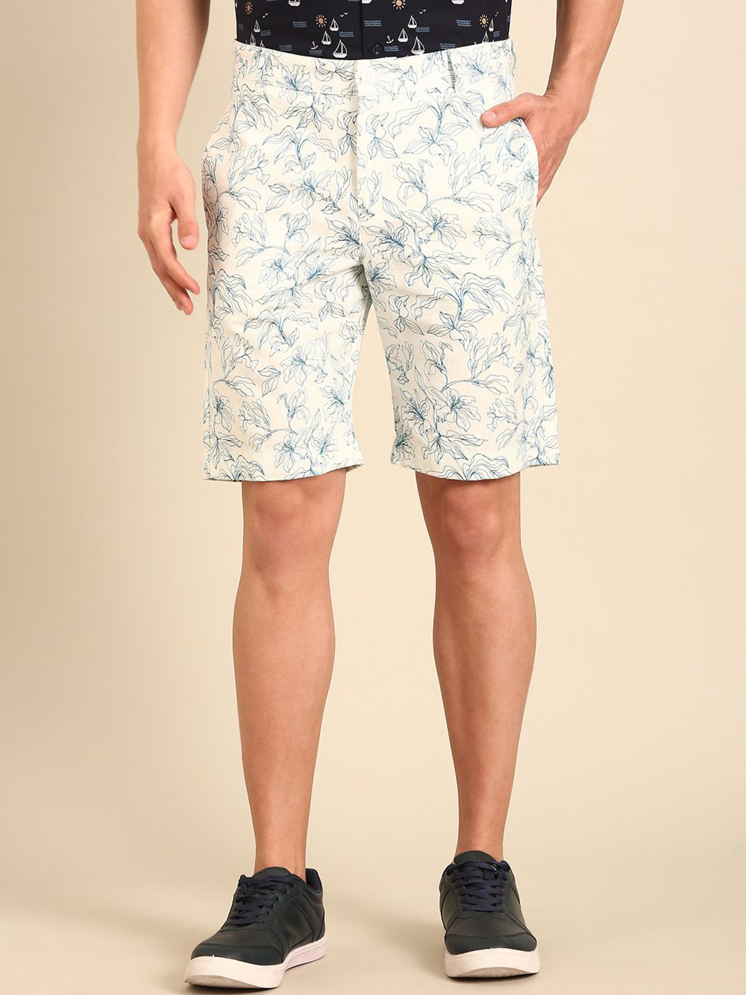 CAVALLO by Linen Club Men Printed Slim Fit Cotton Linen Shorts