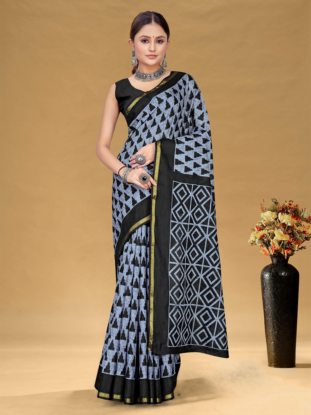 Pandadi Saree With Bagru Printed Blouse Piece