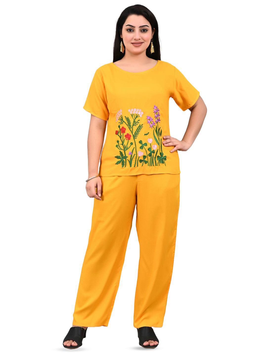BlueWears Embroidered T-shirt with Palazzos