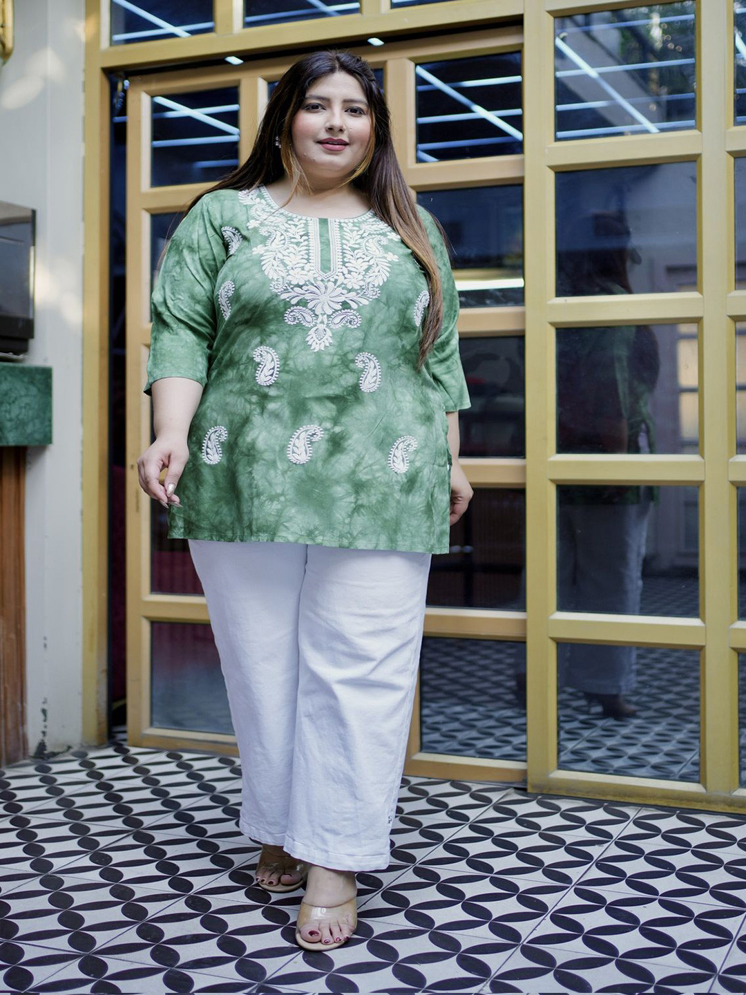 Lee Moda Plus Size Marble Tie & Dye Chikankari Straight Kurti