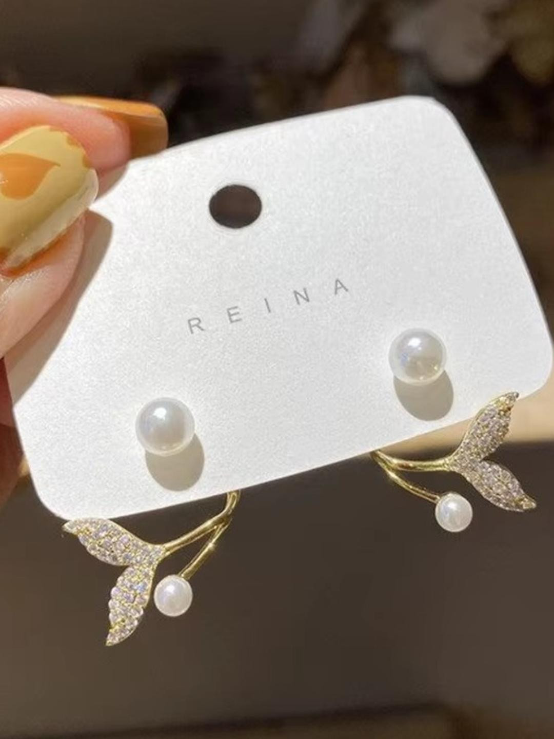 Tiso Contemporary Ear Cuff Earrings