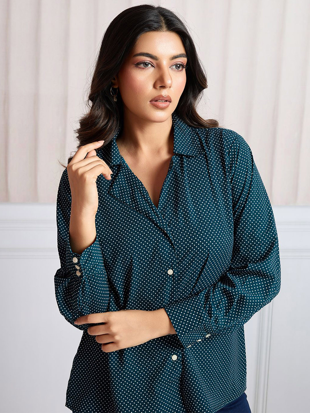 TATER GARMENTS Women Standard Fit Micro Ditsy Printed Cuban Collar Casual Shirt