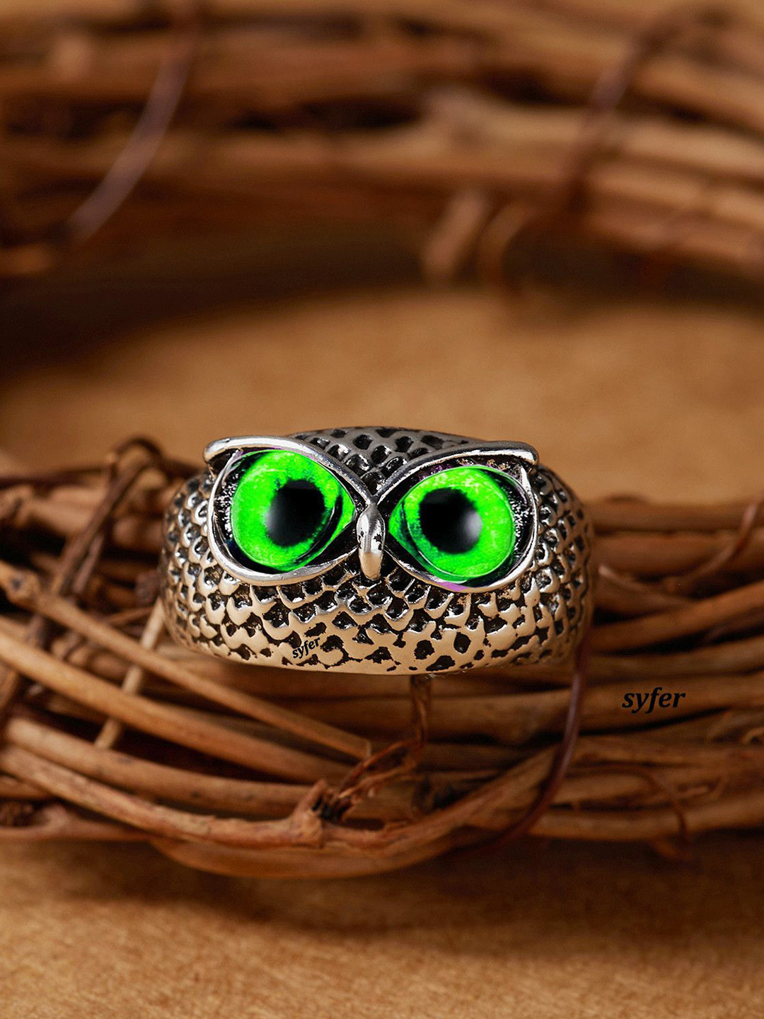 Ringzinnie Owl-Eye Stone-Studded Adjustable Finger Ring