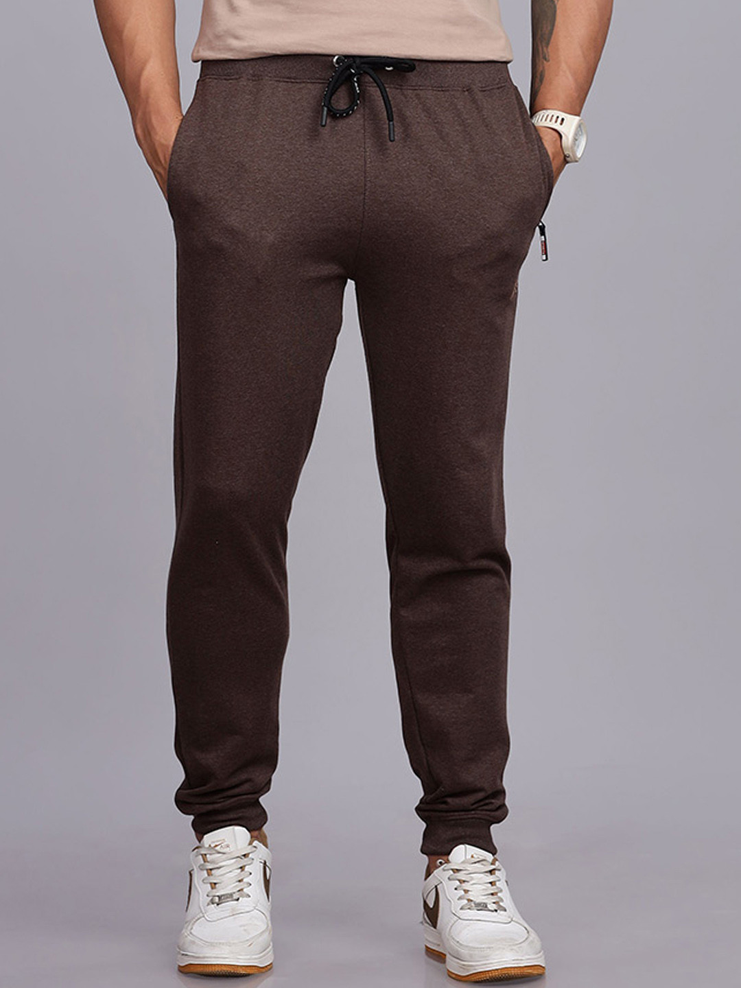 Grand Max Men Mid-Rise Joggers