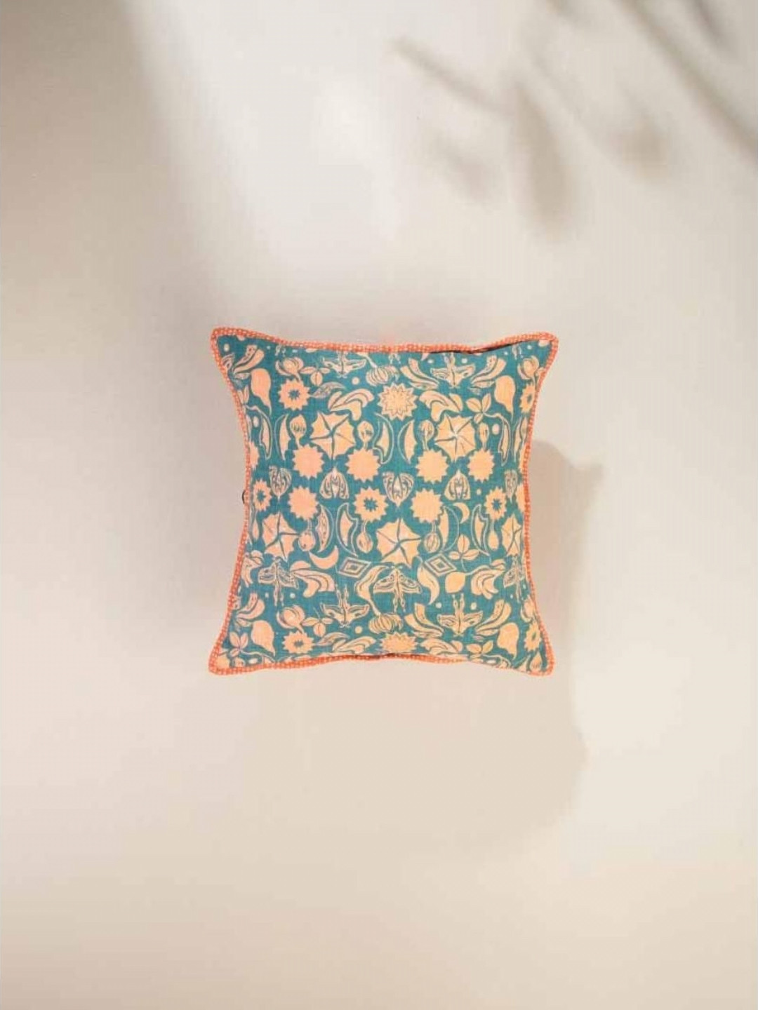 FREEDOM TREE Blue Floral Square Cushion Covers