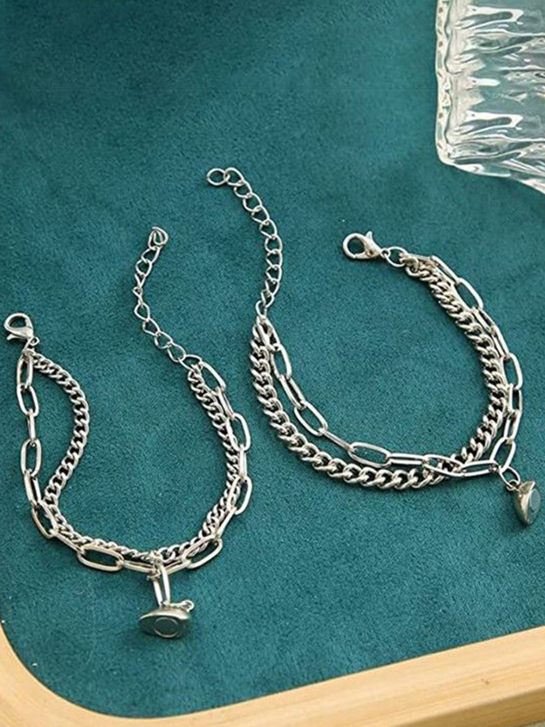 PASU FASHION Unisex Set of 2 Silver-Plated Heart Couple Magnet Multistrand Bracelets