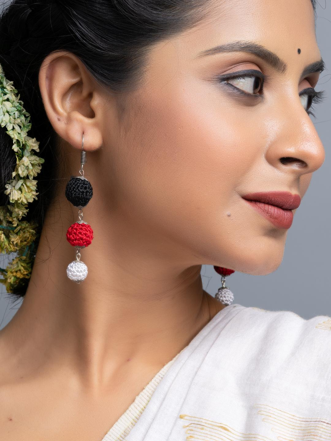 Look and Adorn Black Red White Thread Ball Earrings