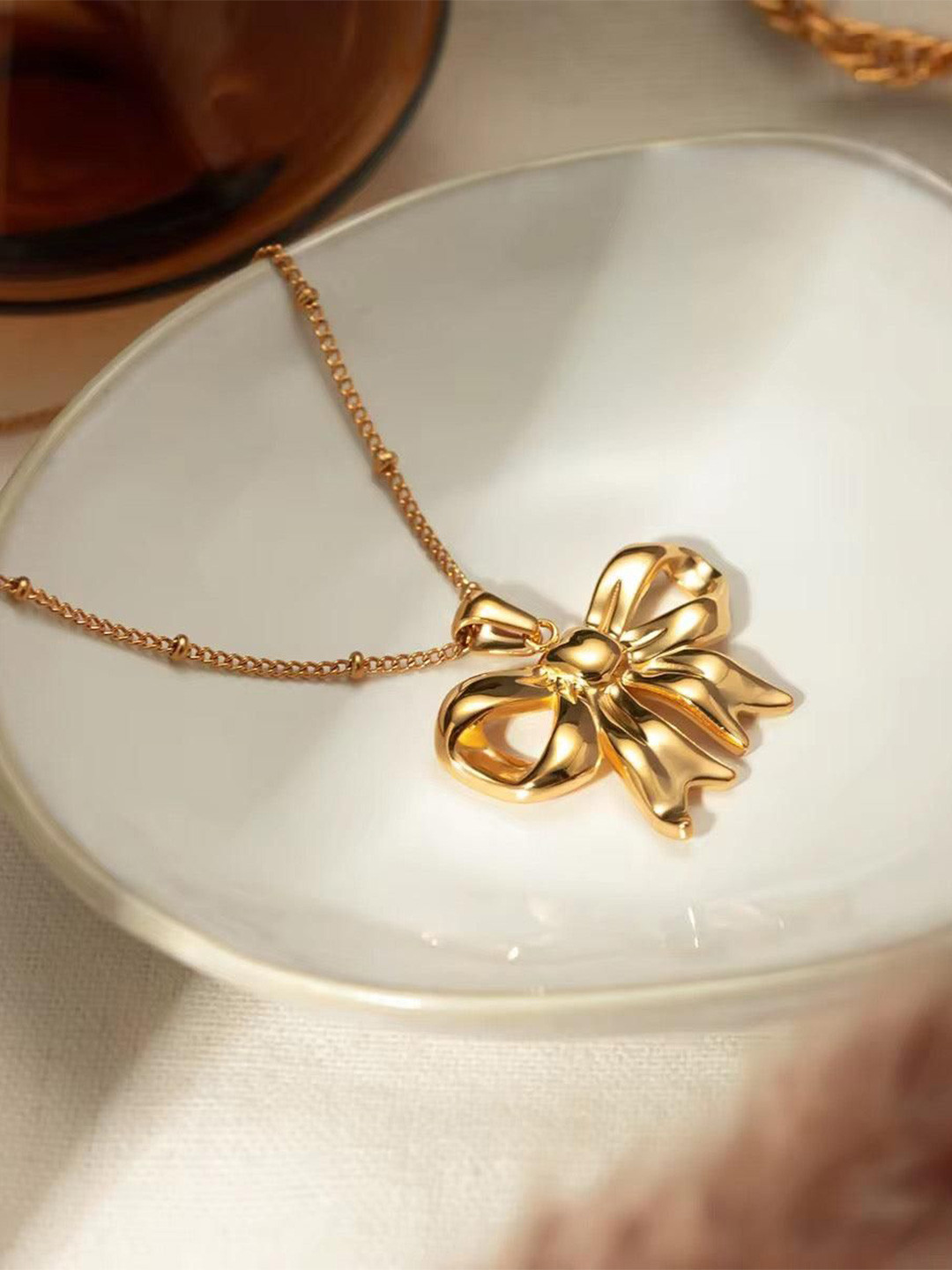 DressBerry 18KT Gold-Plated Stainless Steel Ribbon Bow Shaped Pendant with Chain