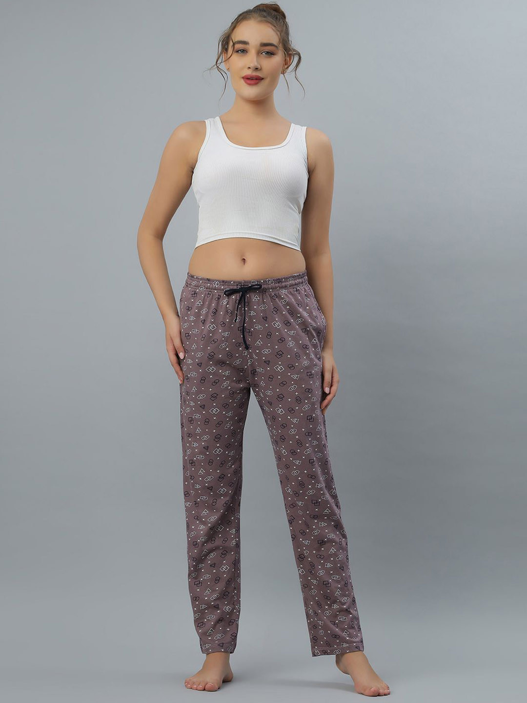 BLUWEEA Women Cotton Printed Regular Fit Drawstring Closure Payjama Trouser