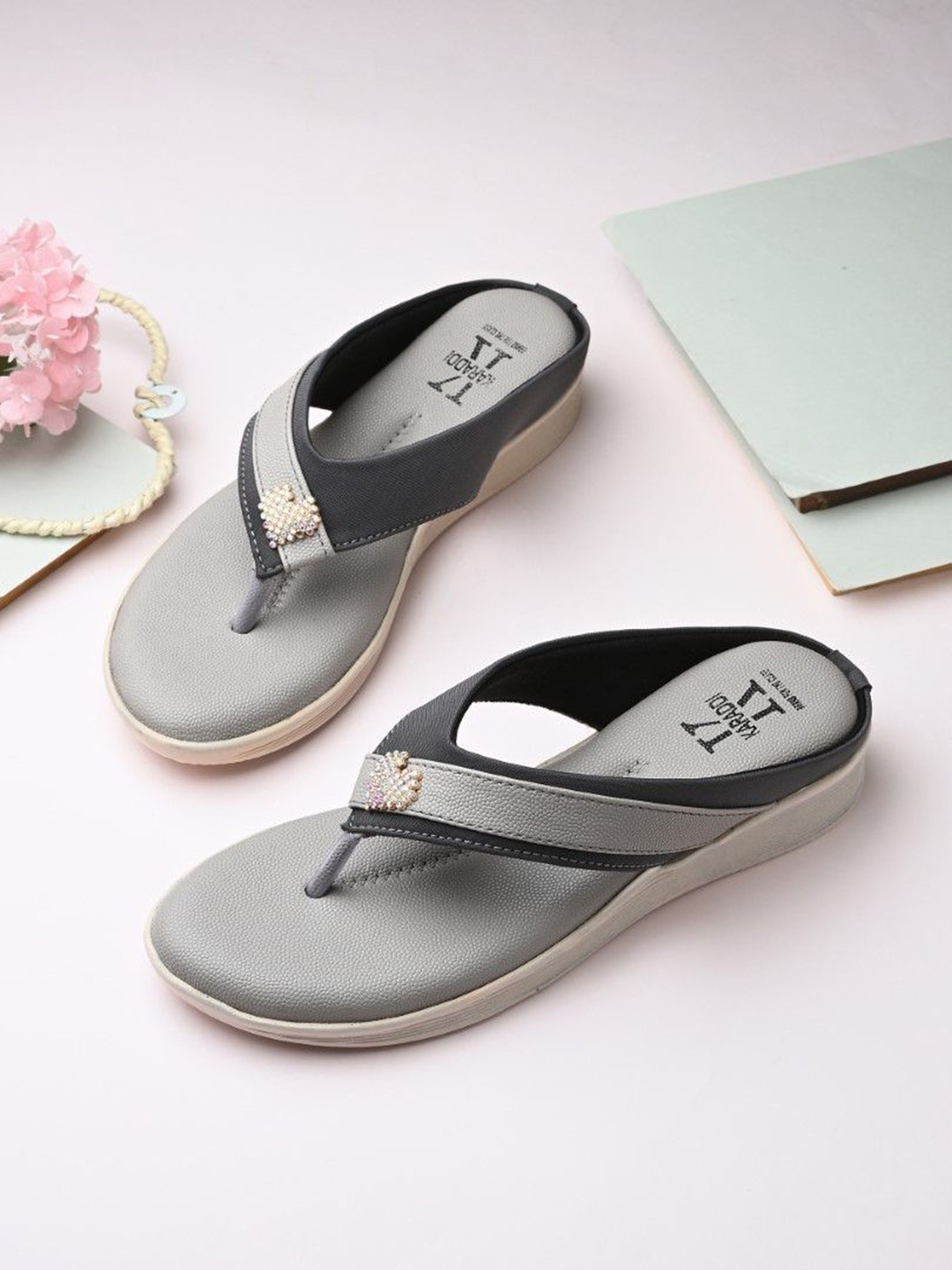KARADDI Women Open Back Comfort Sandals