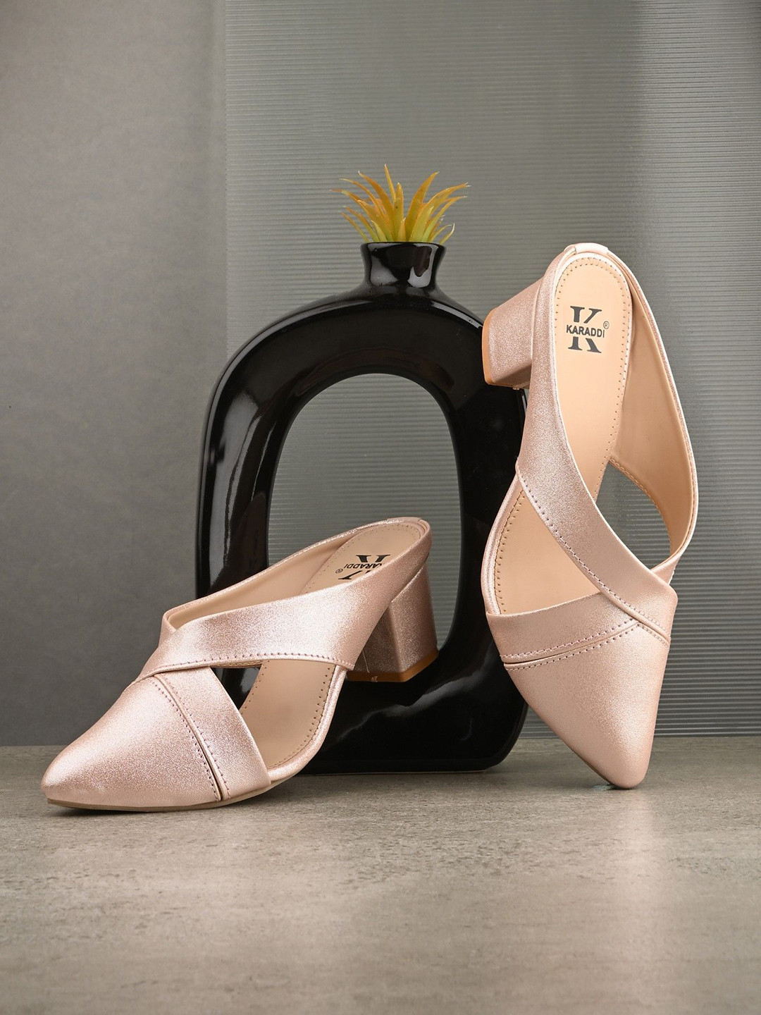 KARADDI Women Synthetic Pointed Toe Block Sandals