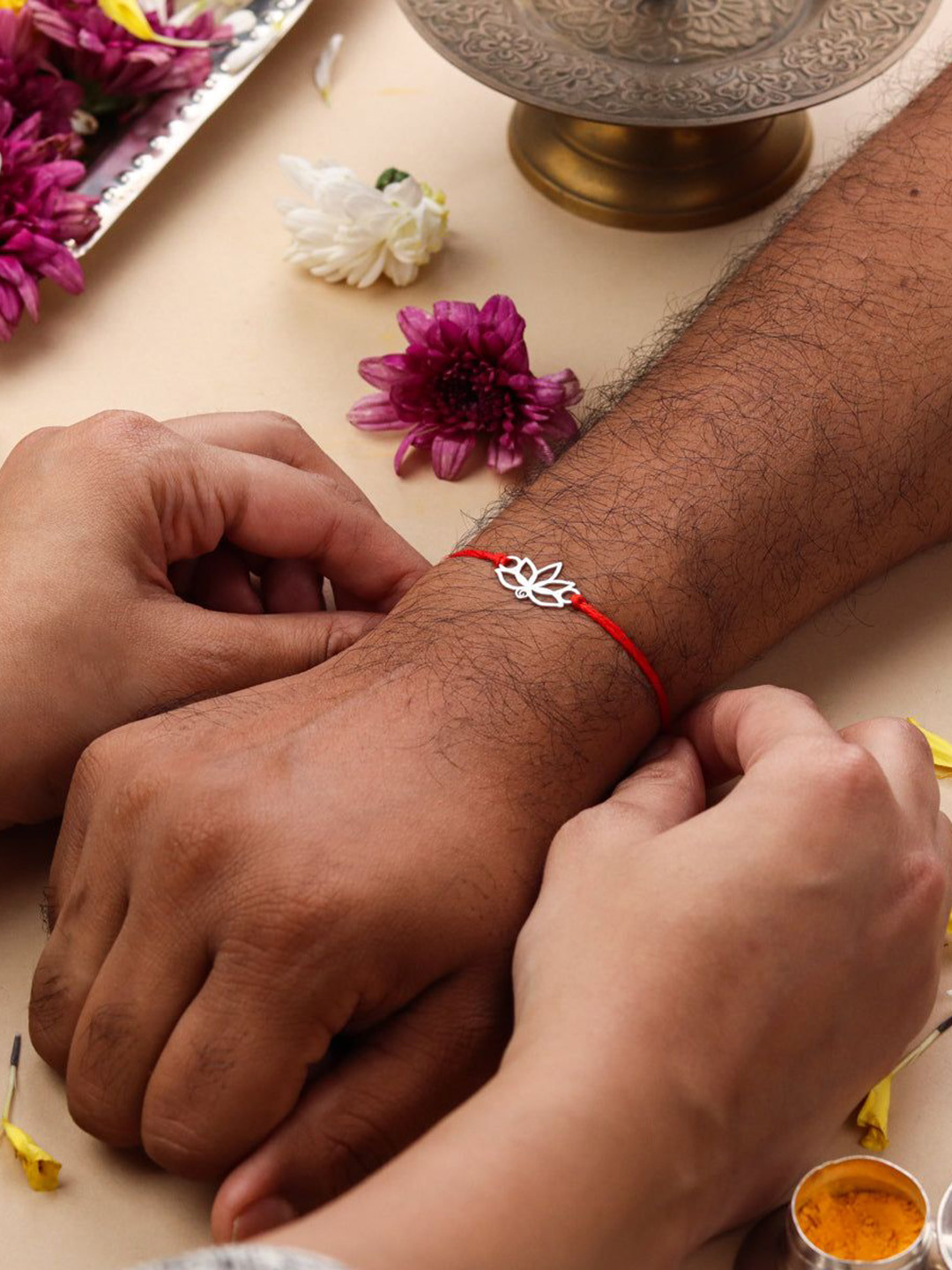 House of Aadyaa 92.5 Sterling Silver Laser cut Lotus Thread Rakhi