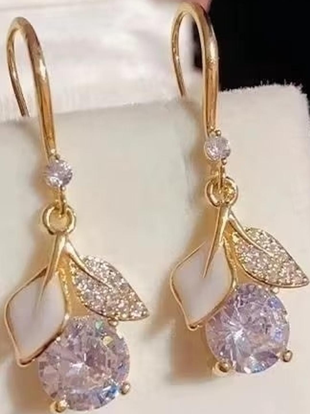 Tiso White Drop Earrings