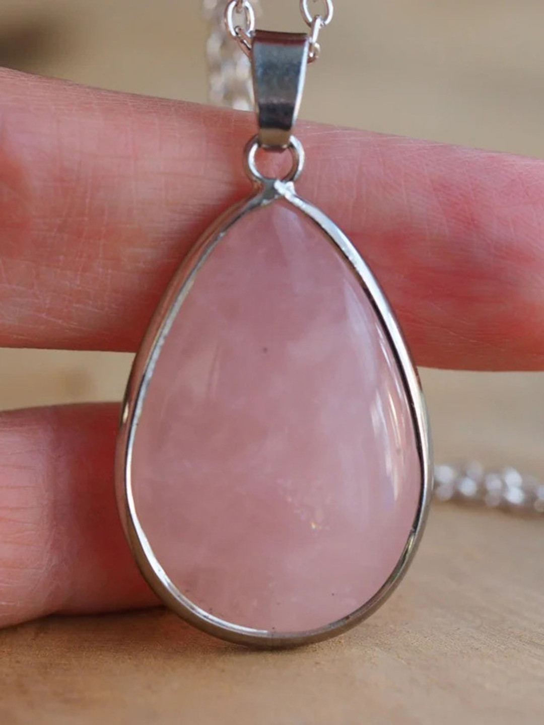 GenZcomplex Unisex Rose Quartz Crystal Stone Studded Oval Shaped Pendant