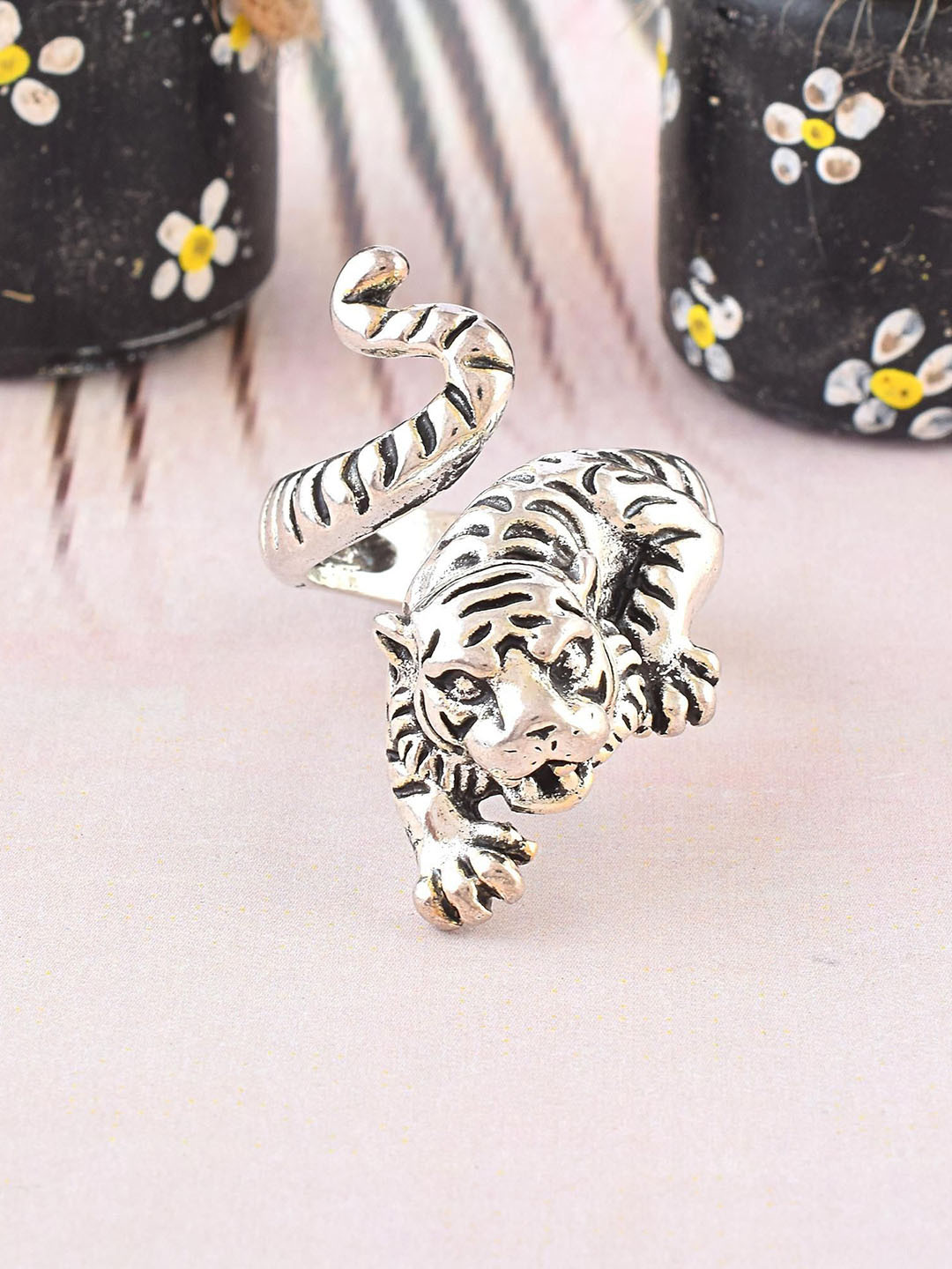 Missmister Silver-Plated Attacking Tiger Adjustable Finger Ring