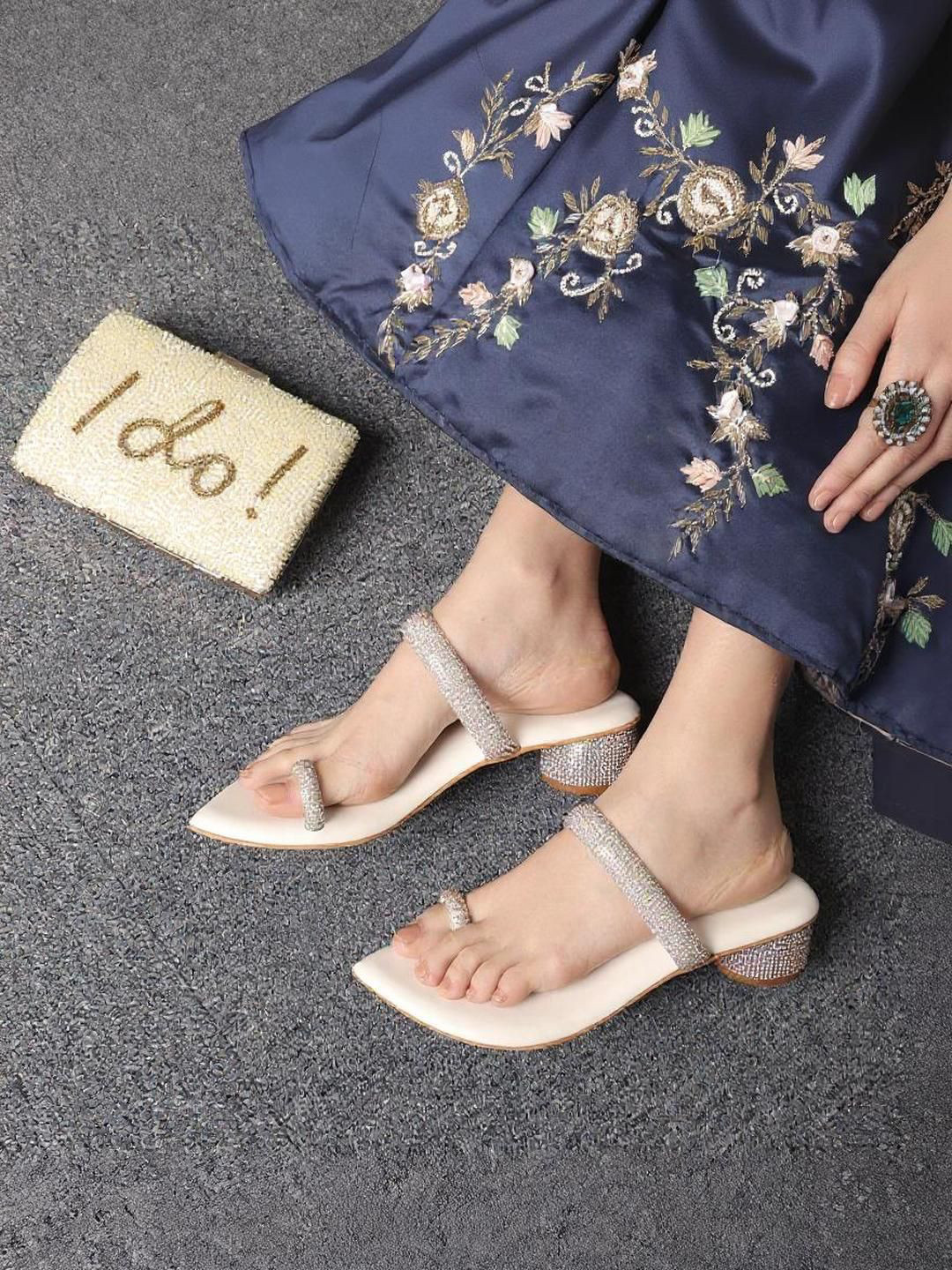 Kneetoes Women Twinkle Studs White Cylindrical Heel Sandals